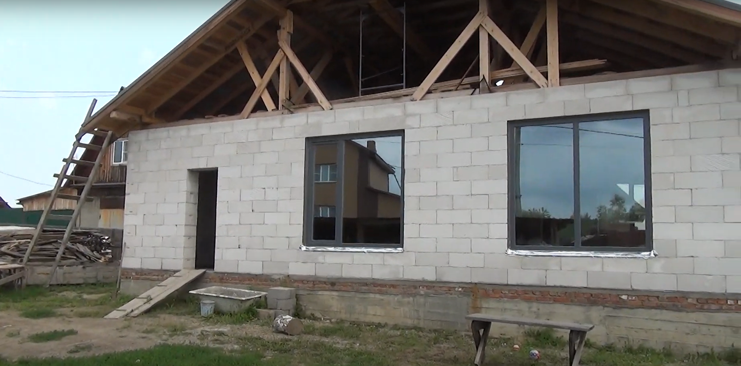 https://saratov.delaem-okna.ru/storage/app/uploads/public/63f/44f/b32/63f44fb32a762558211407.png